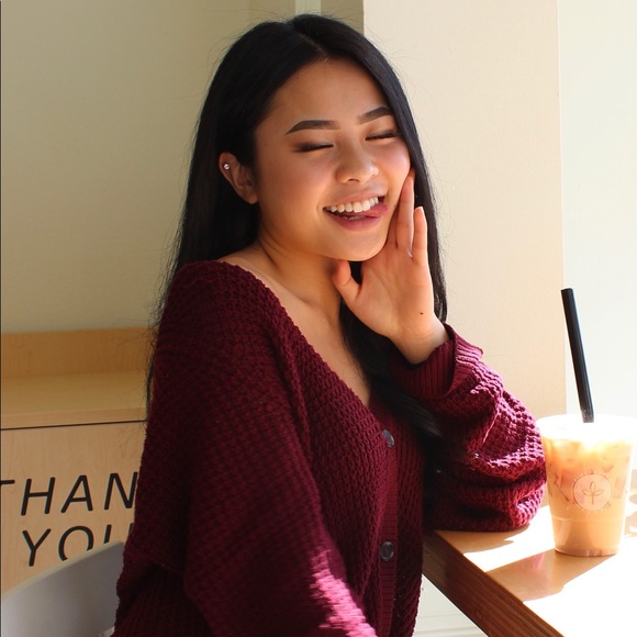 Meet your Posher, Vi - Picture 3 of 3